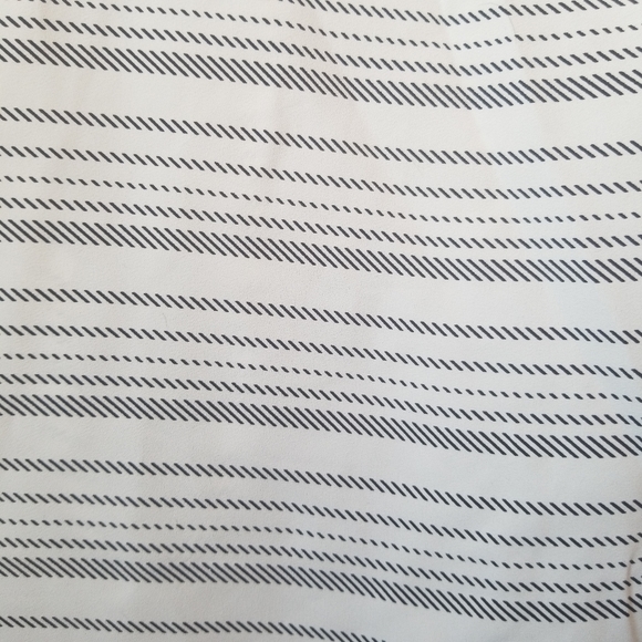 Cabi woman's white and black Madeleine top blouse - Picture 7 of 10